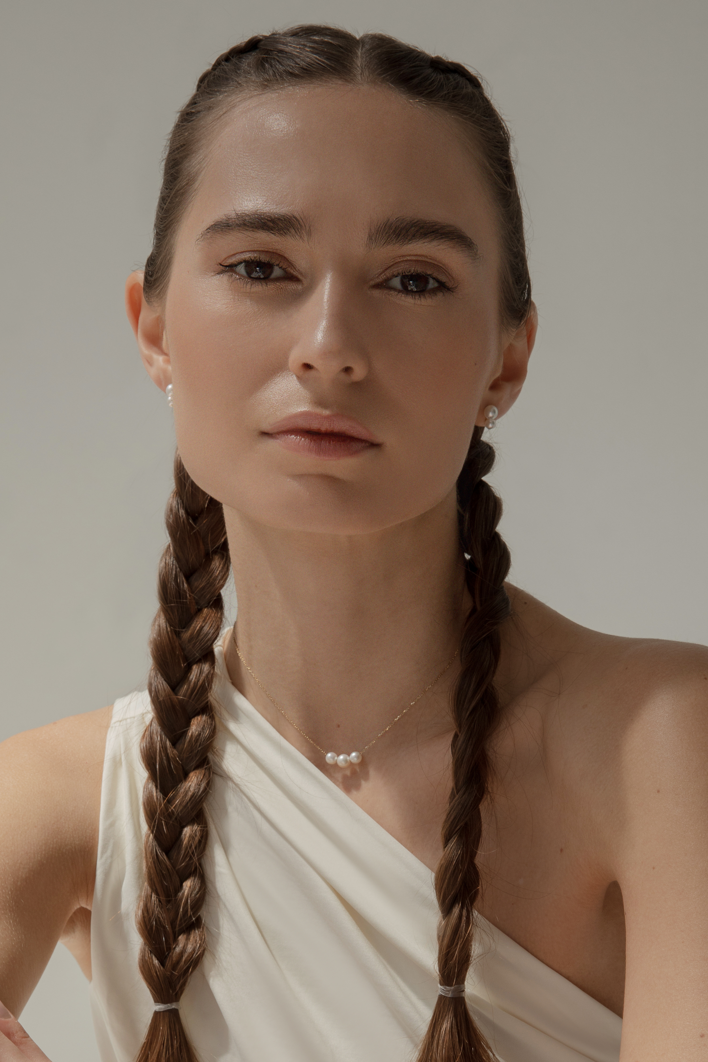 Moon Trinity Necklace Gold