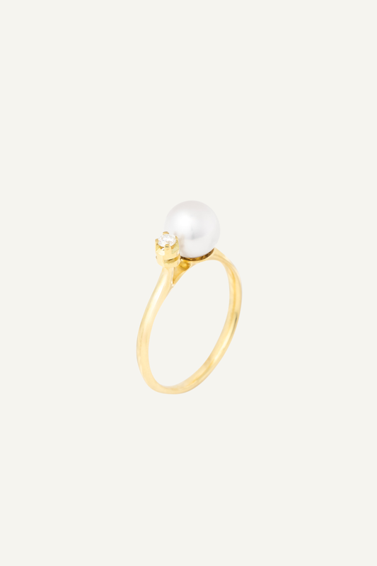 Diamond Pearl Ring