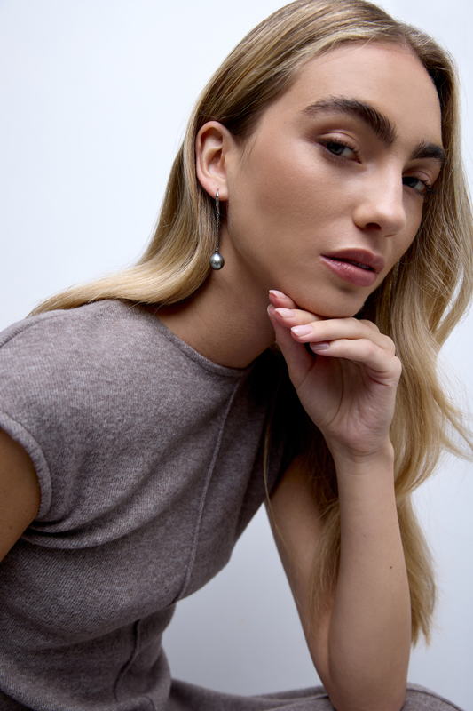 Swing Chain Tahitian Earrings